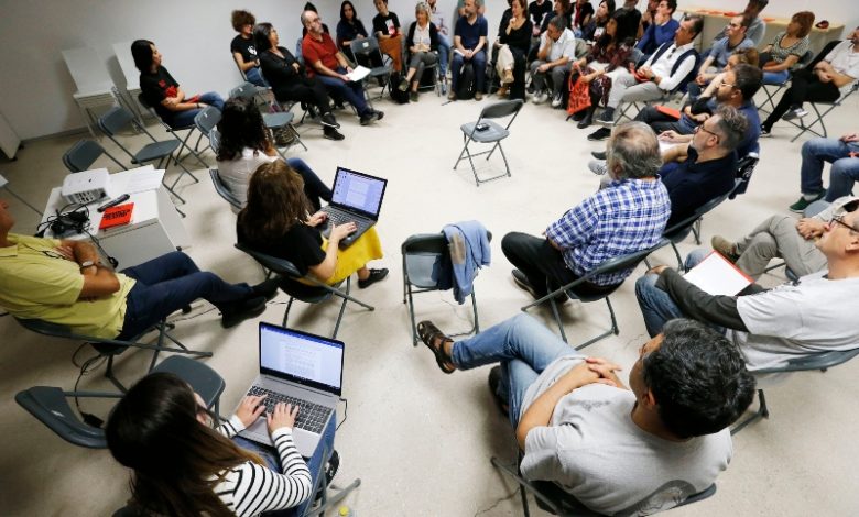 alicante mesa debate artezblai